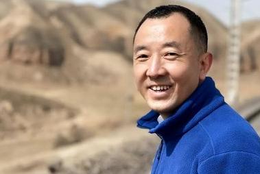 2015年，巴东县原县长刘冰在入狱前一天，陈行甲问他:“为什么这么恨我?