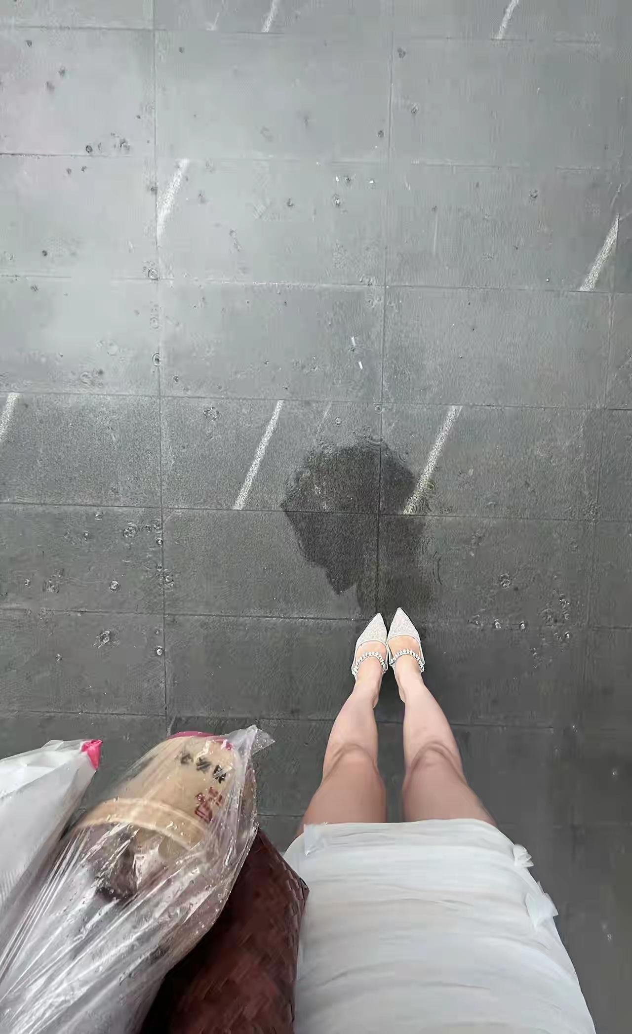 女生拥有一双大长腿是何种体验?