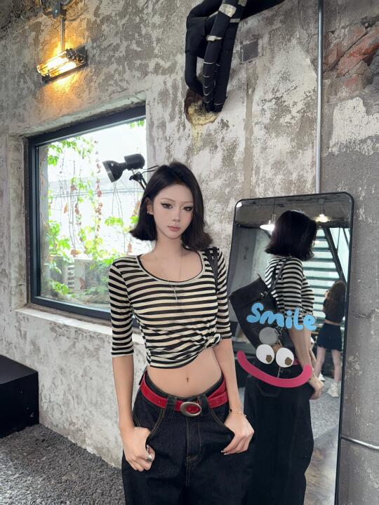 短发美的很轻松