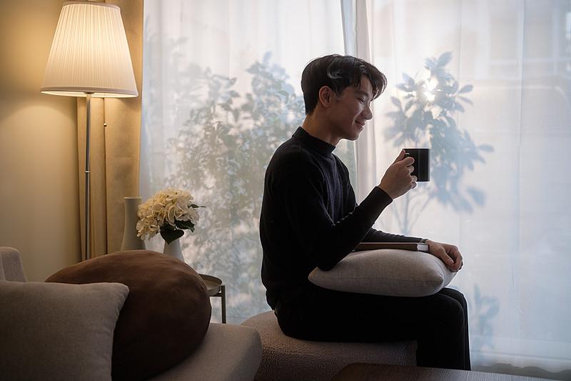如何才能保持积极健康的心态?
 现在的人，普遍活得很累。
没大事发生，却莫名烦躁