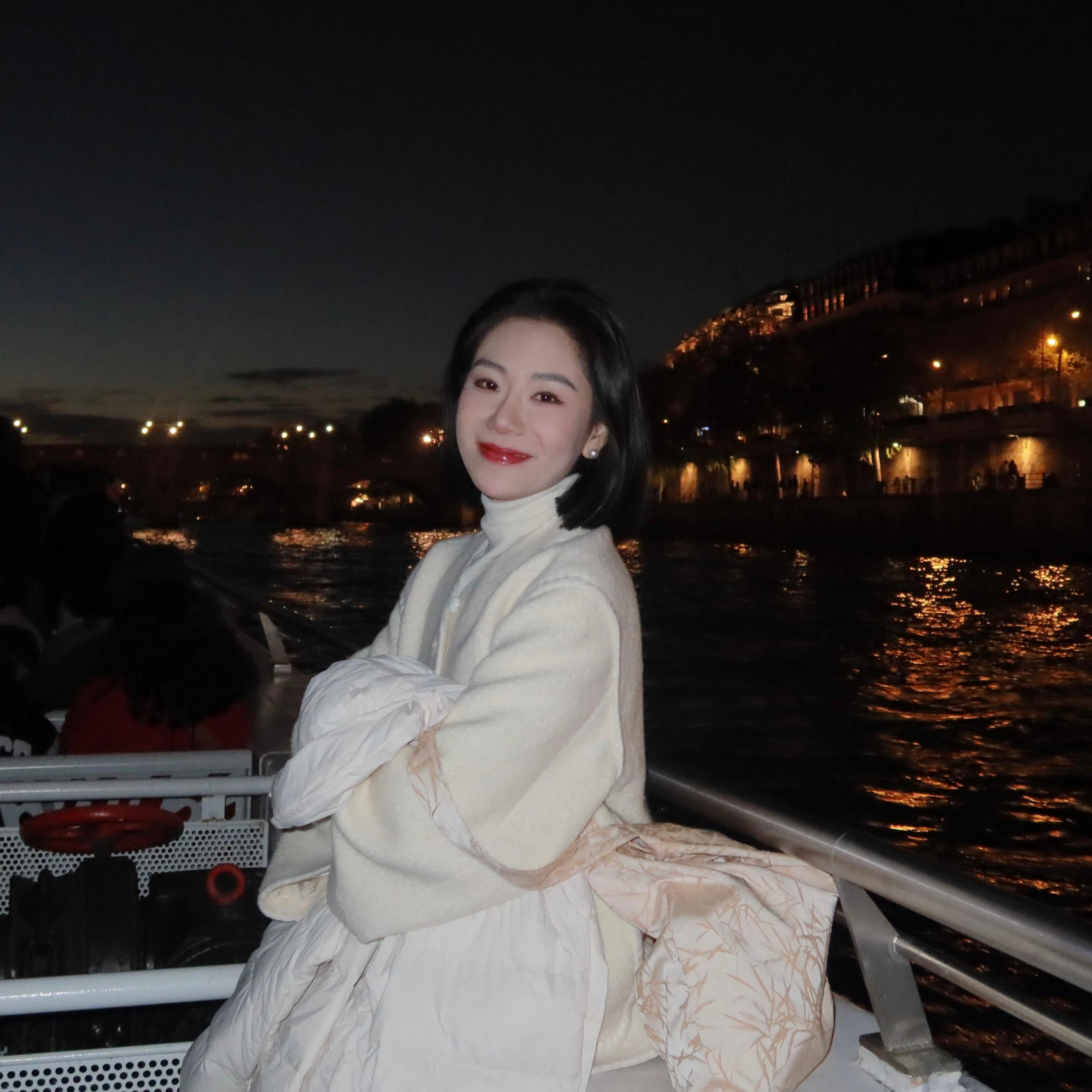 塞纳河还会再来滴～  ​​​