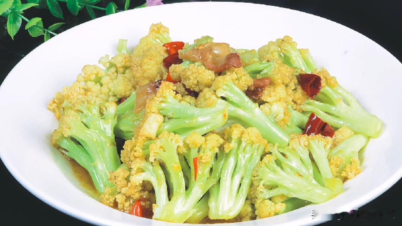 分享一朵你拍的花，什么花都可以抱歉，我找遍相册也没找到个什么花，就找到一个花菜图