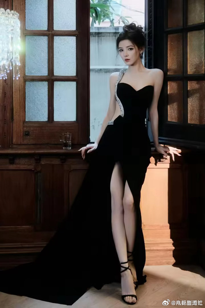 尚雯婕尚雯婕测量张予曦A4腰合伙人 暧昧氛围拉满，这对我先嗑为敬！ 