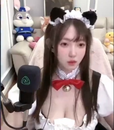 Alisa每天都有新的东西啊dota2 ​​​