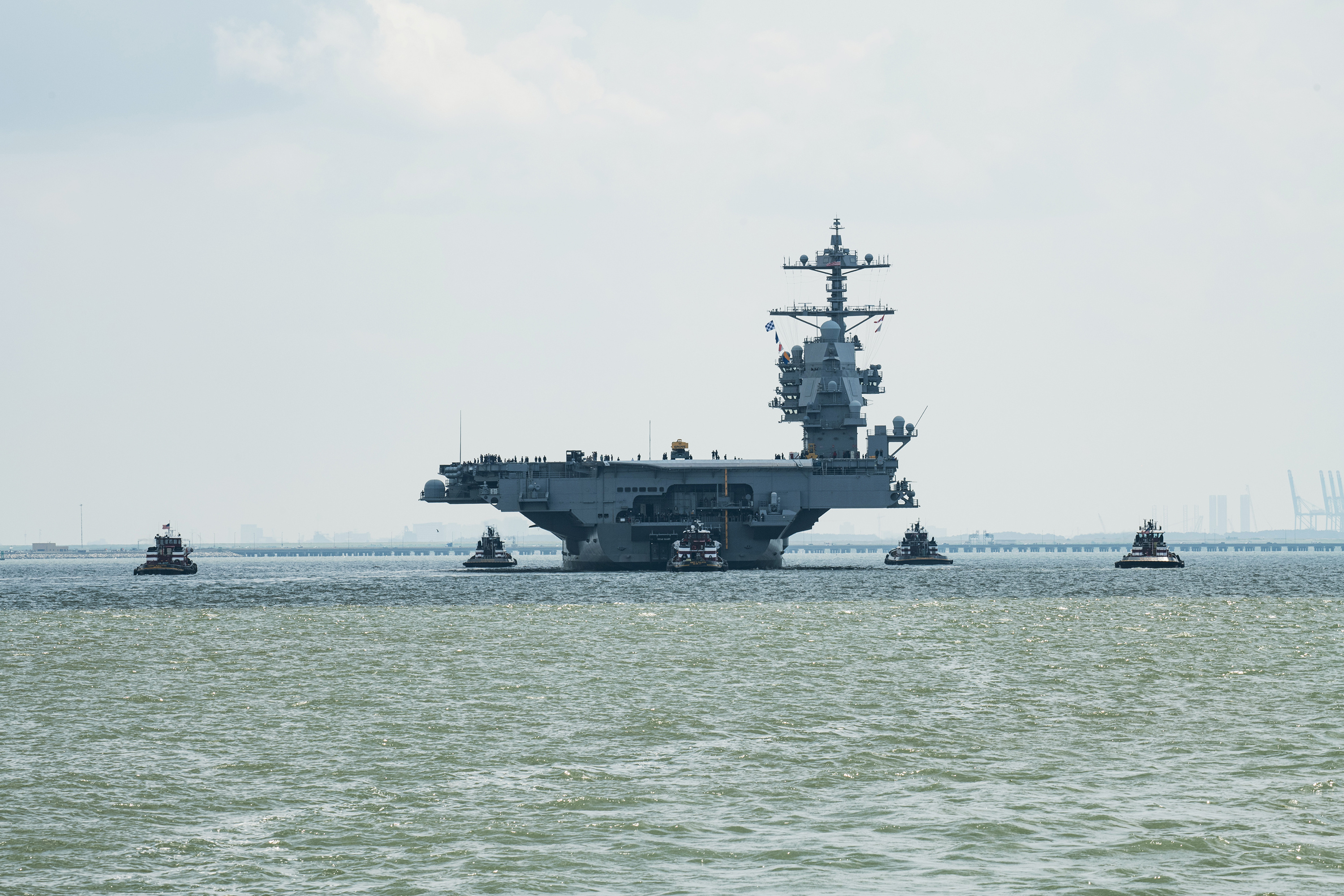 CVN-79 肯尼迪号开始交付试海 
