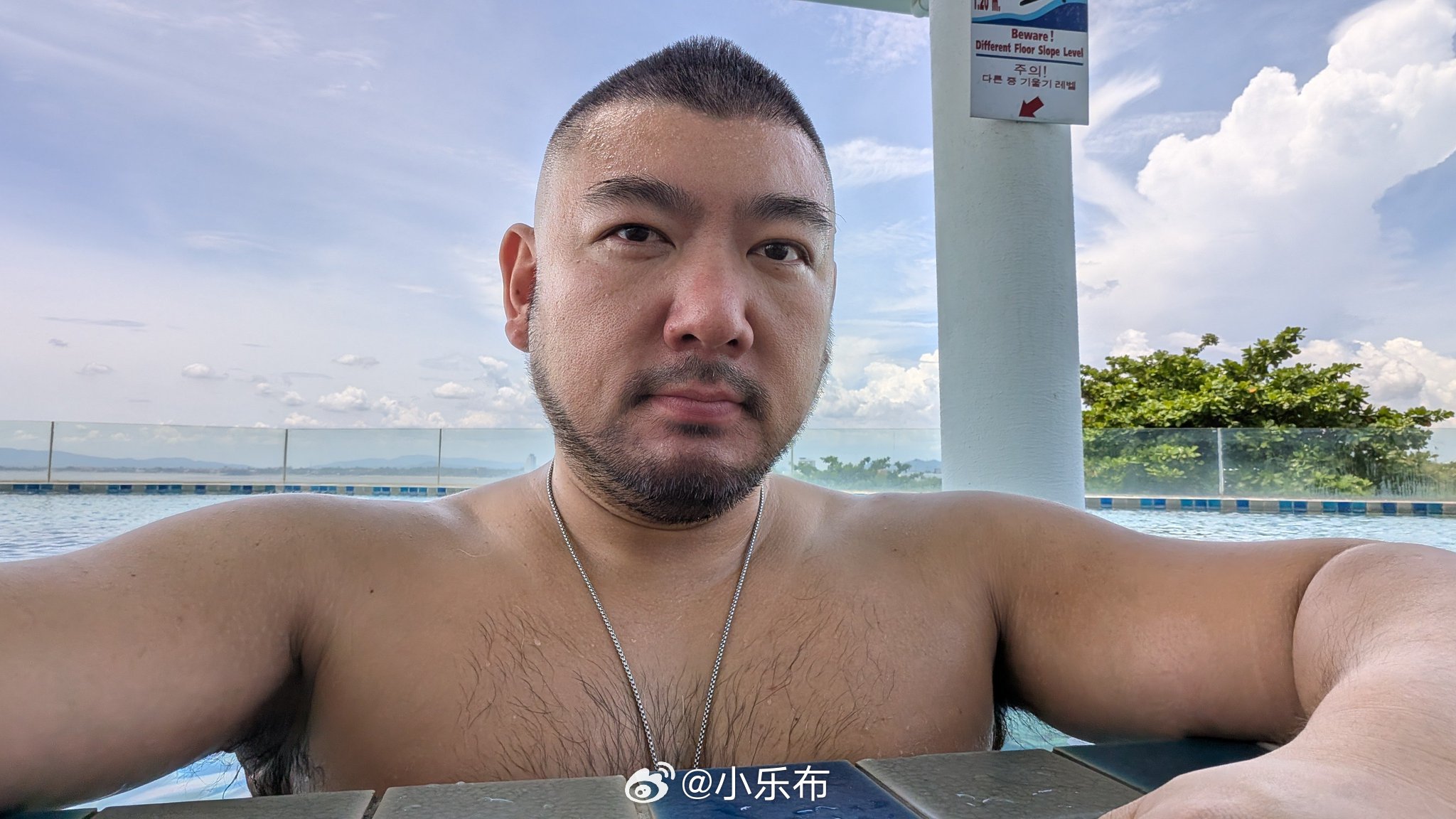 建议大家把消极口癖戒掉确实是这样有时候无心的一句话往往容易成为心理暗示久而久之成