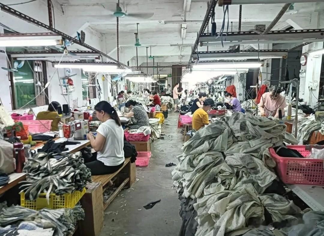 暖心管理巧化解！
宁波服装厂因人施策，
小办法解决车间尴尬…
 
网上流传宁波一