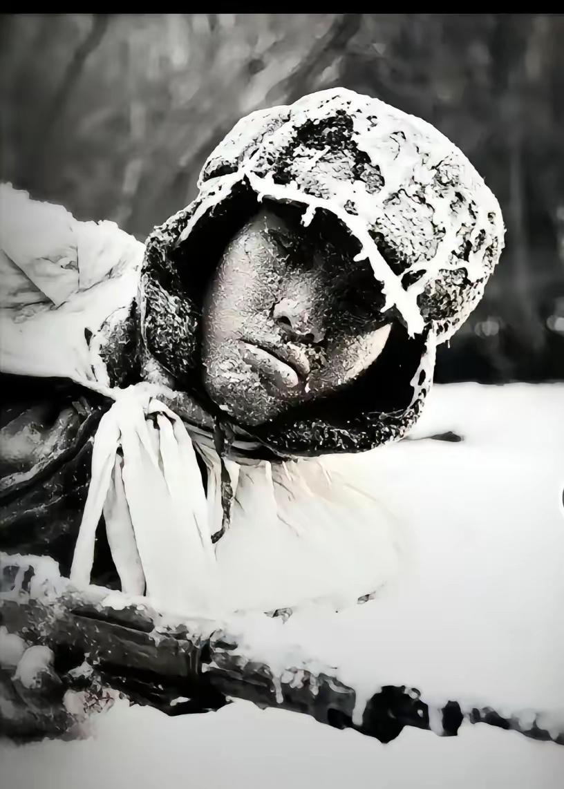 刚刚刷到这段话，
说的太对了——
​你们心疼伊朗，伊拉克，
心疼瑞内瑞拉，
心疼