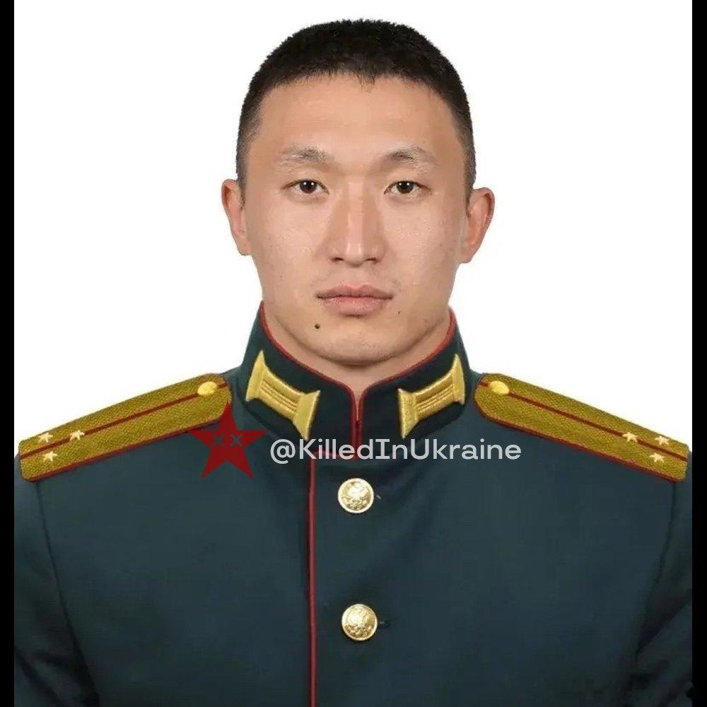 小伙子来自图瓦共和国，来到乌克兰竟然活不到八月。俄罗斯在乌克兰战场，这样的面孔的