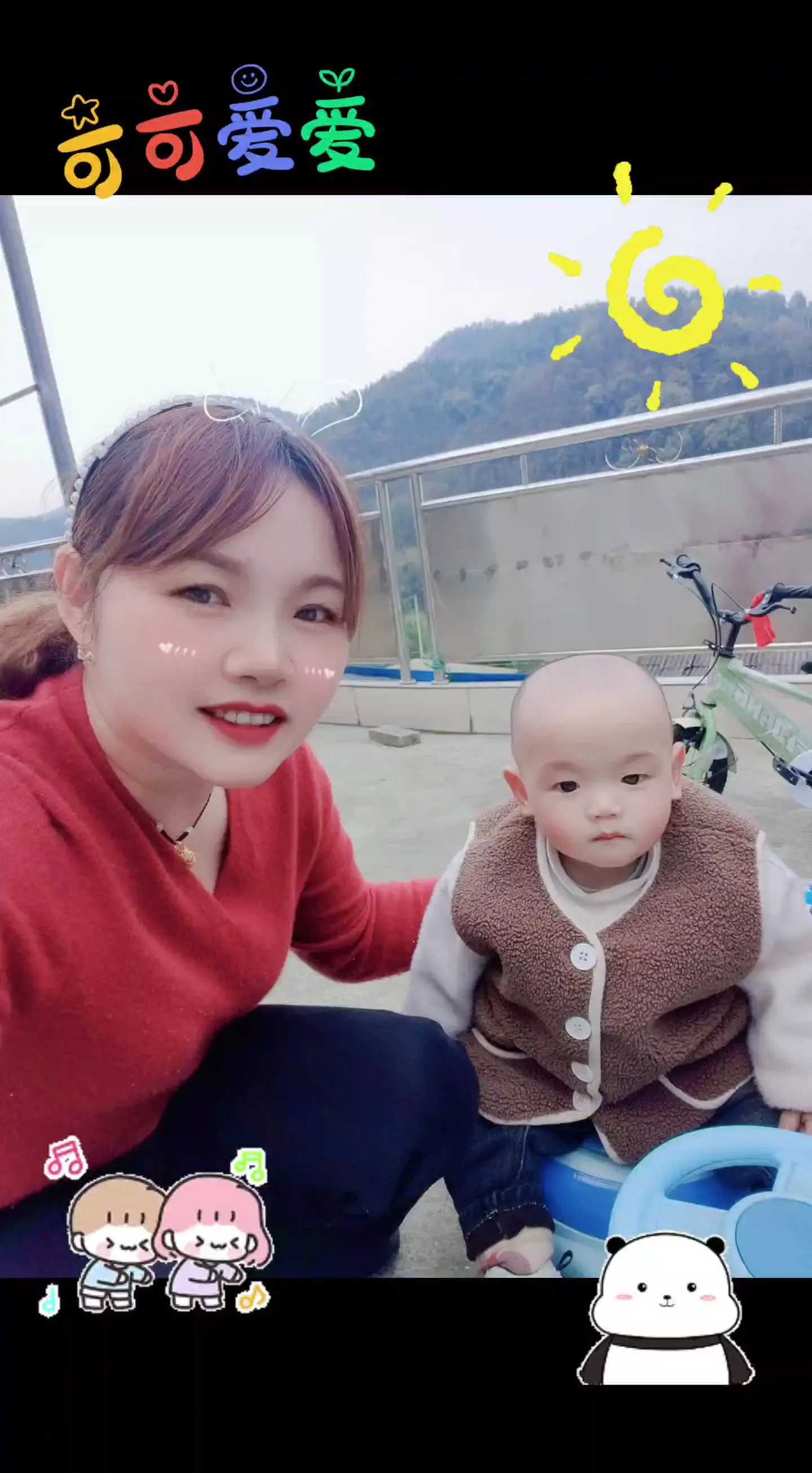 光头宝宝萌萌哒 和孙子抖一个