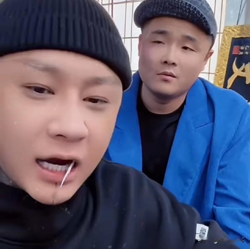 有人说大地忘恩负义，方丈说有情有义的全饿死了！

          有情有义的