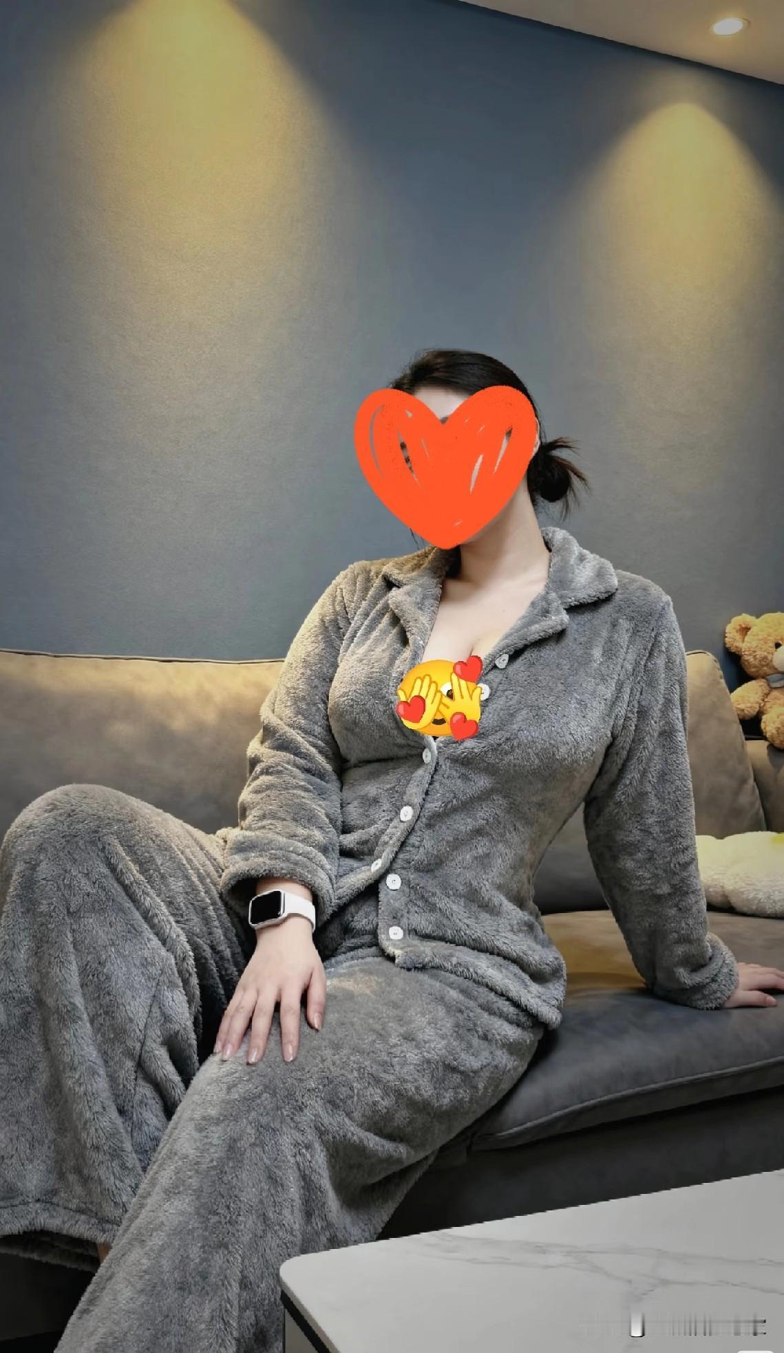 恋爱时的烟火气，婚后全成了哑剧
 
恋爱时，他会攒半个月工资给我买一支口红，我会