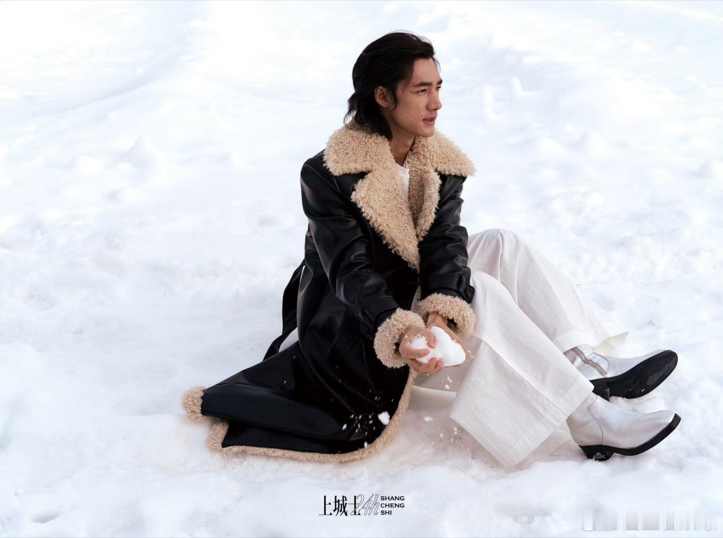 此沙文俊辉反派卡颜  《捕风追影》的反派颜值绝绝子，此沙多变，文俊辉出色，期待 