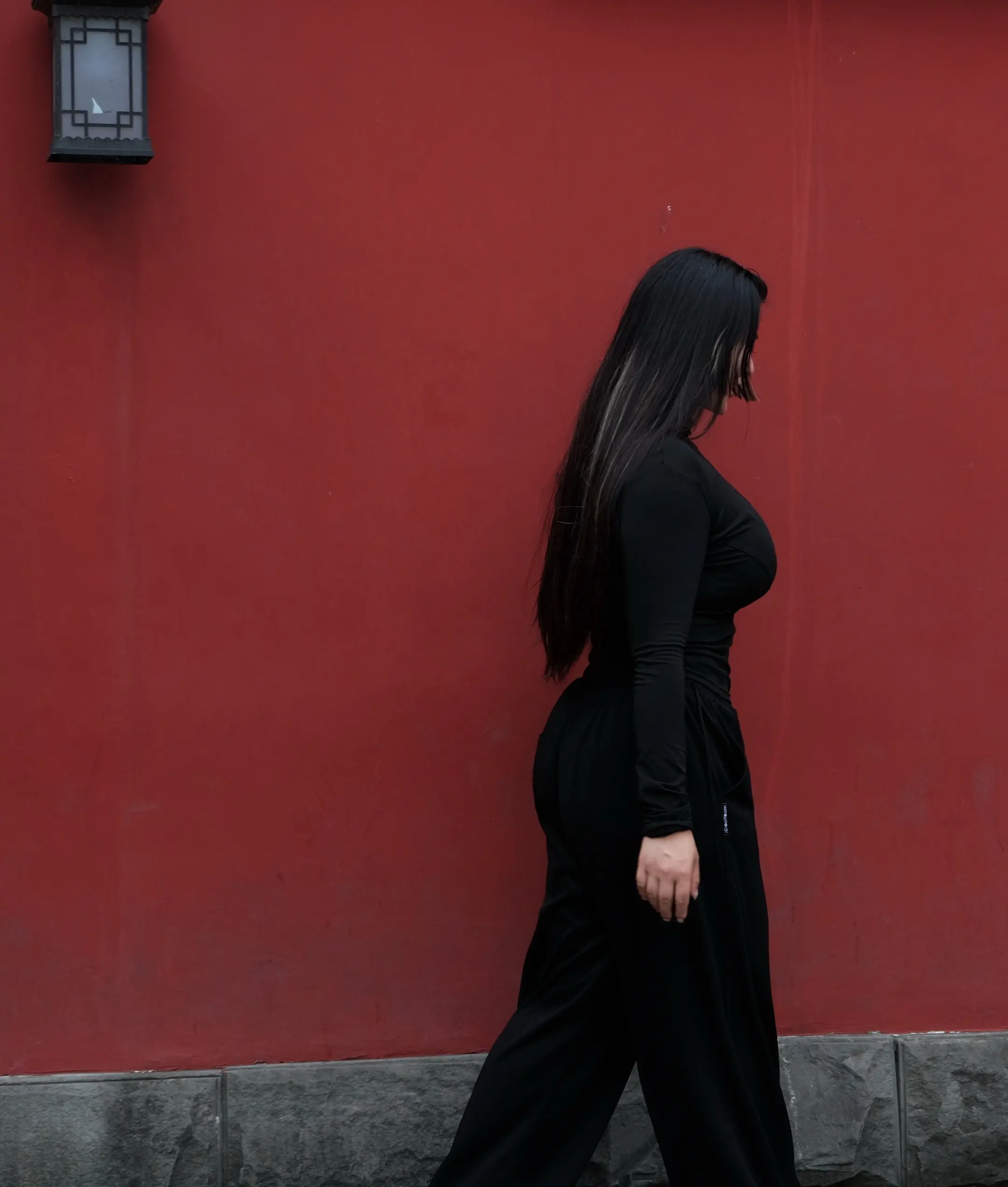 与红墙撞个满怀，做自己的主角