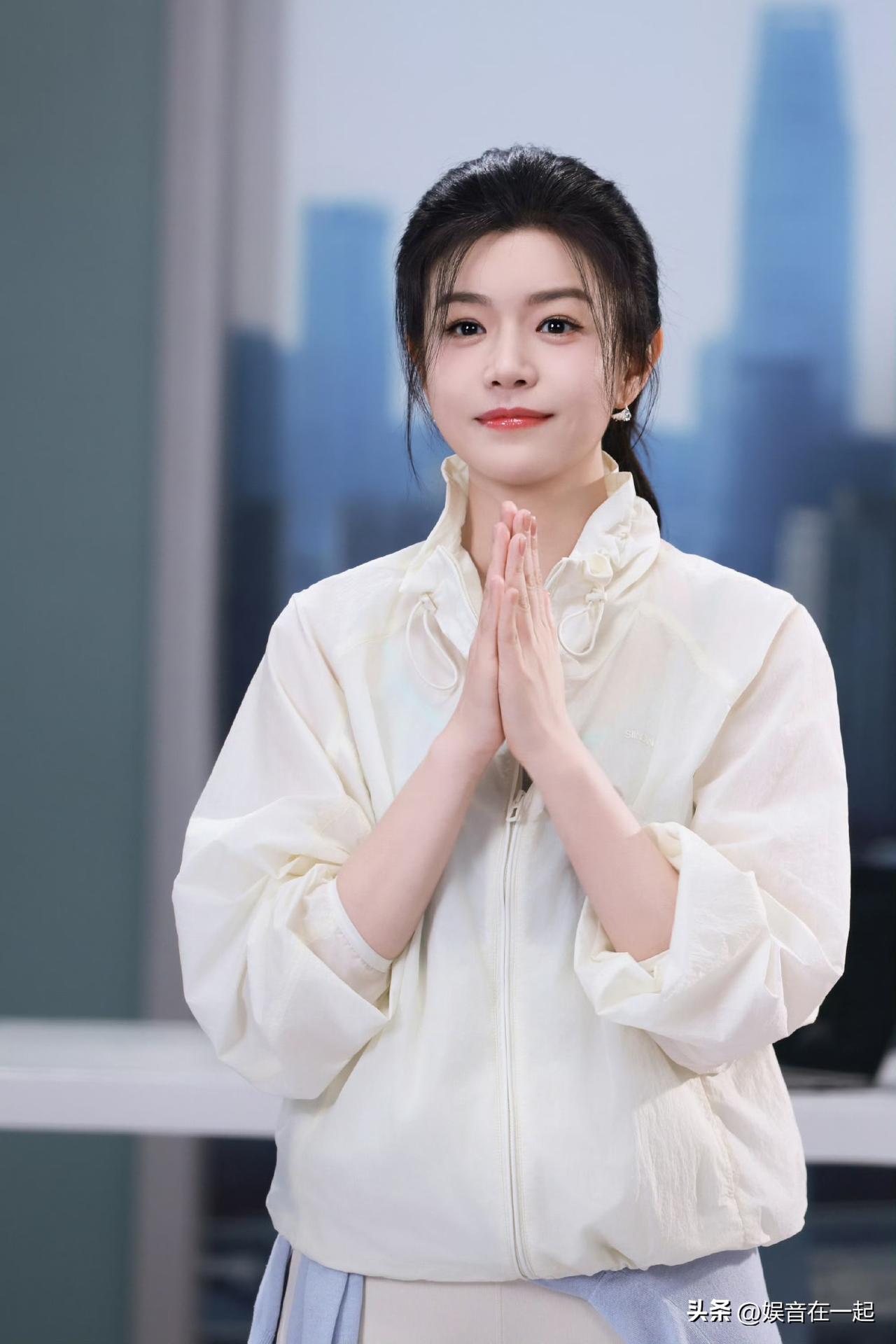 3月31日，陈妍希工作室发文，透露她在运动训练时意外致跟腱断裂。意外发生后，工作