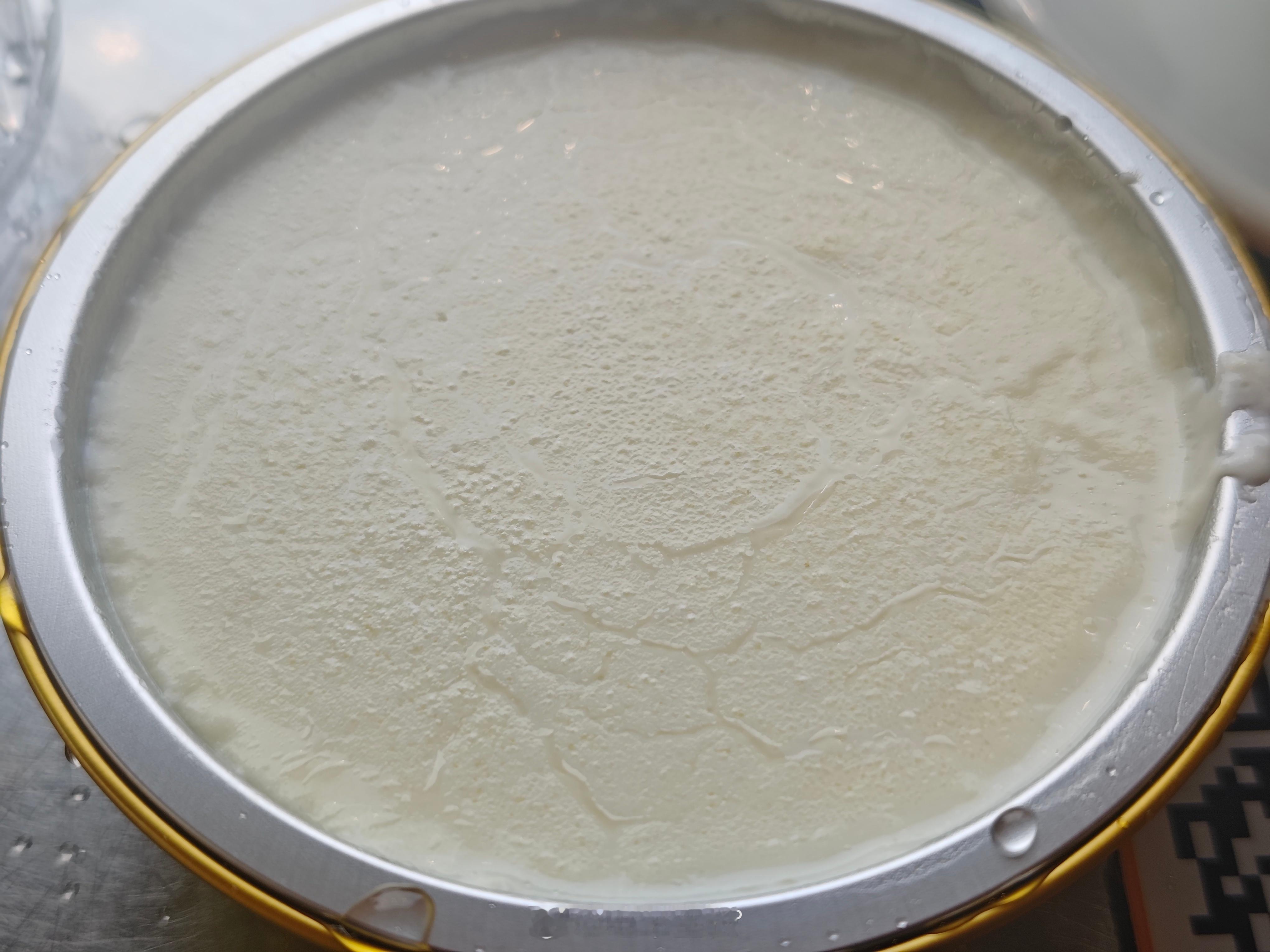 你们那里是喝咸豆花还是甜豆花我试过咸的，一口都喝不下那感觉，就跟意大利人看见榴莲