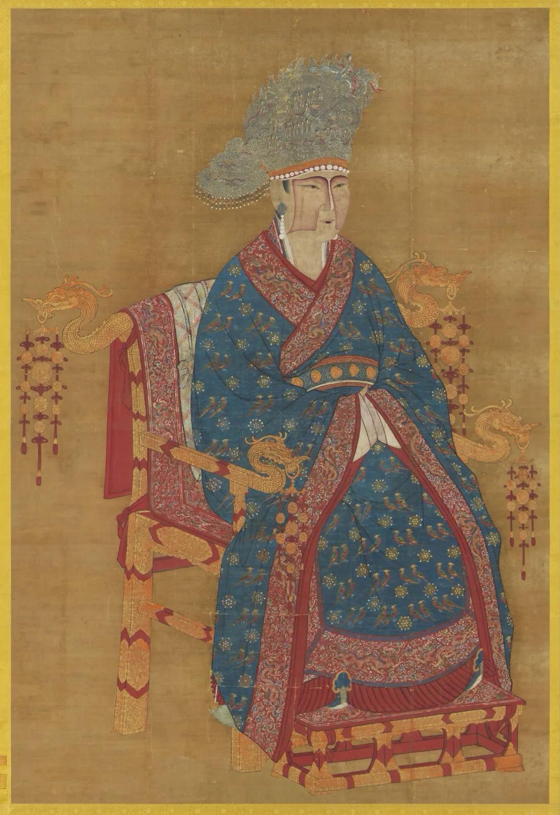 宋代长条式椅披（锦背/椅袱）
这种搭在椅上的长条织物，宋人文献叫锦背、绣背、椅背