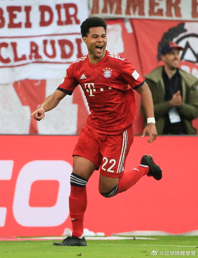 周五 德甲看法008 拜仁vs门兴 拜仁已基本锁定德甲冠军，上轮双杀多特状态火热