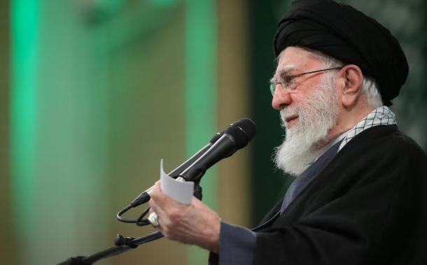 内贾德遇袭身亡，我感觉伊朗现总统是内鬼，已经是明牌了！
新华社快讯：据外媒3月1