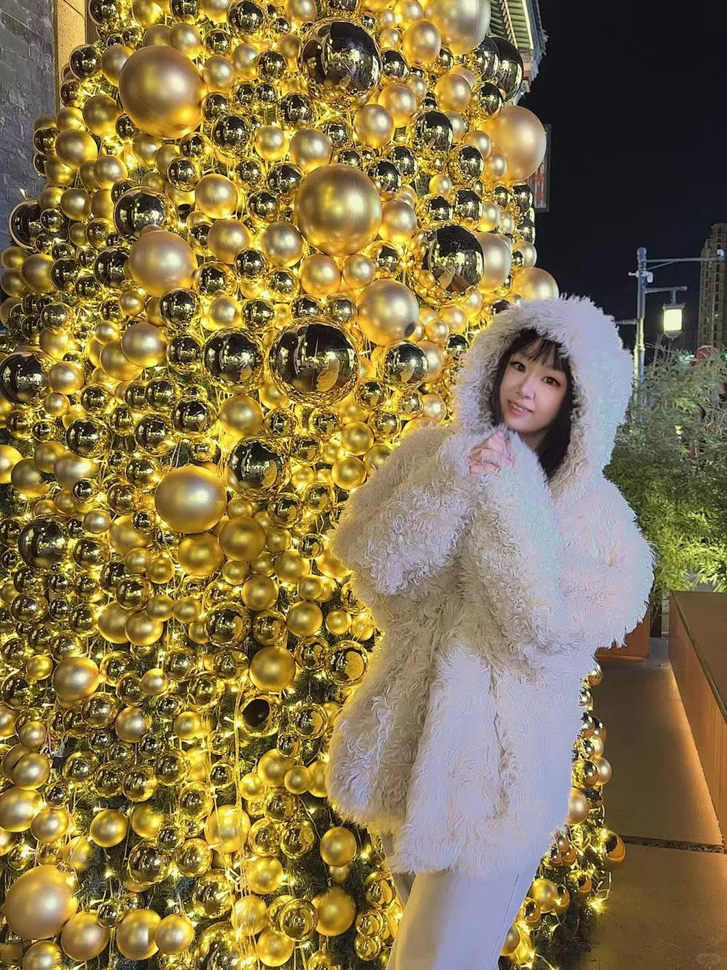 太原‼️钟楼街金灿灿的大大大大圣诞树🎄初蓉