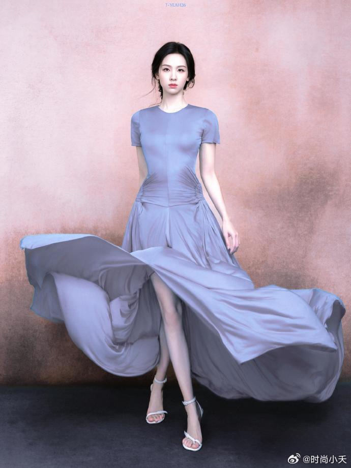 又清冷又温柔 陈都灵莫兰迪灰蓝穿搭 💙 