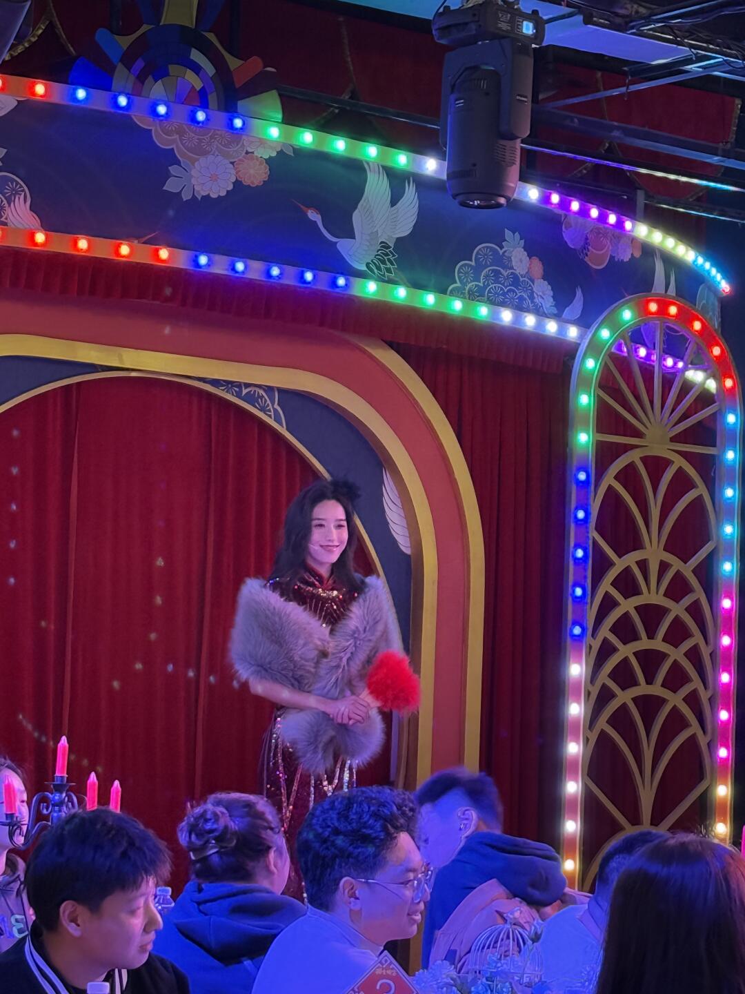 是谁还没去看开心麻花！！