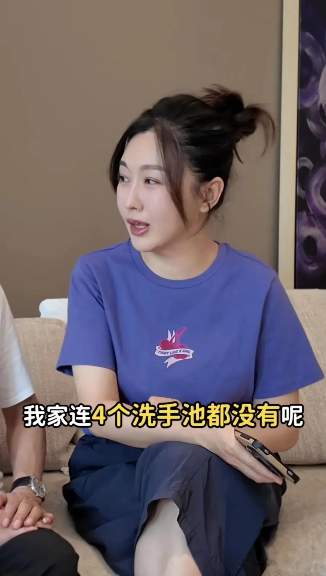 潘长江回应“全家移民美国，家有四个泳池”谣言：我家连四个洗手池都没有，视频中潘长