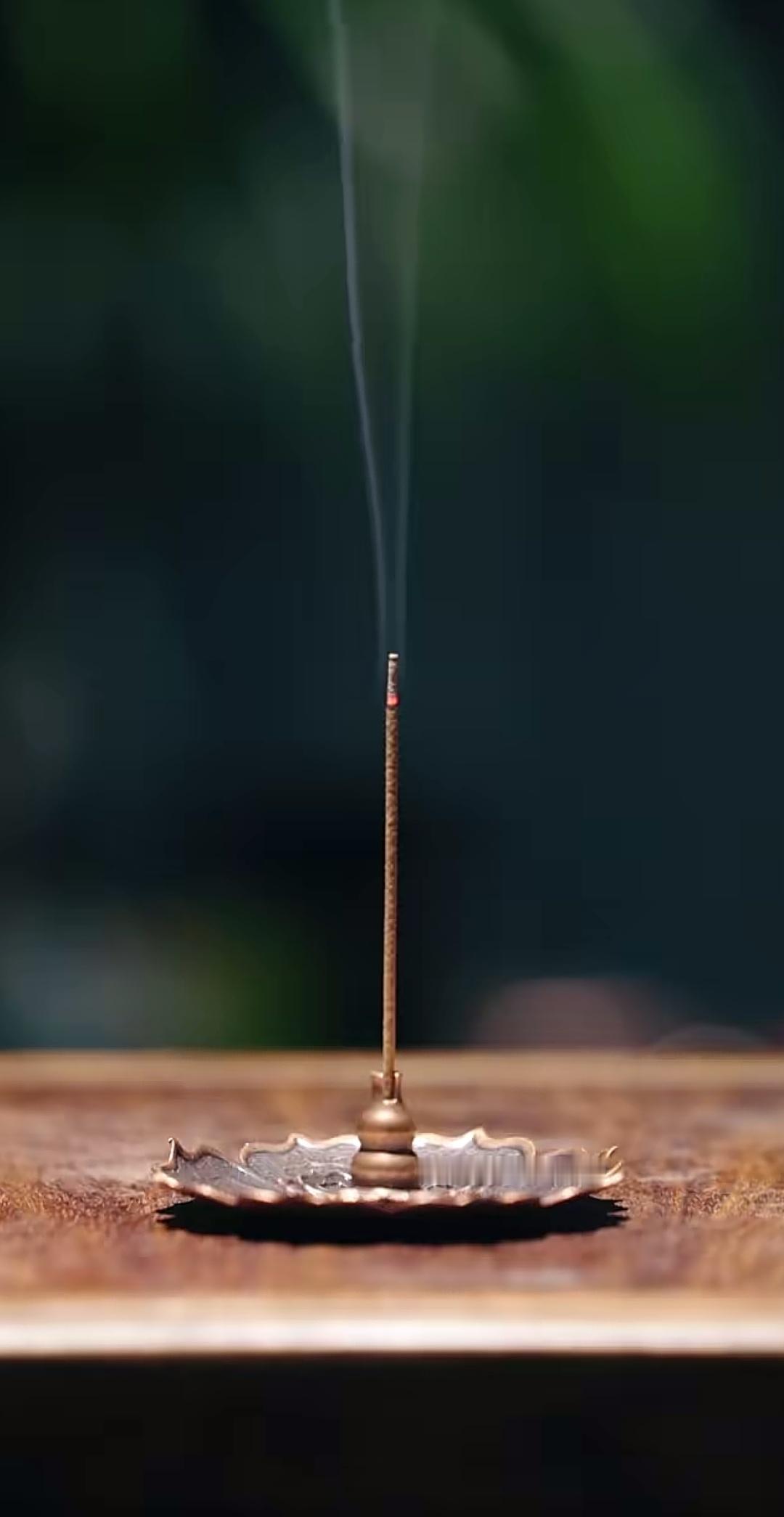 今年处暑遇上出伏 今日出伏啦！三伏天正式结束 秋气是萧瑟、肃杀。出伏以后，随着温