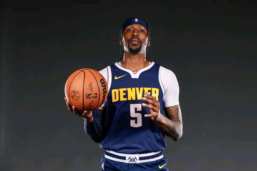 掘金要解体了，波普追求大合同离开，球队也没空间做补强了。
第一，本赛季打完，波普