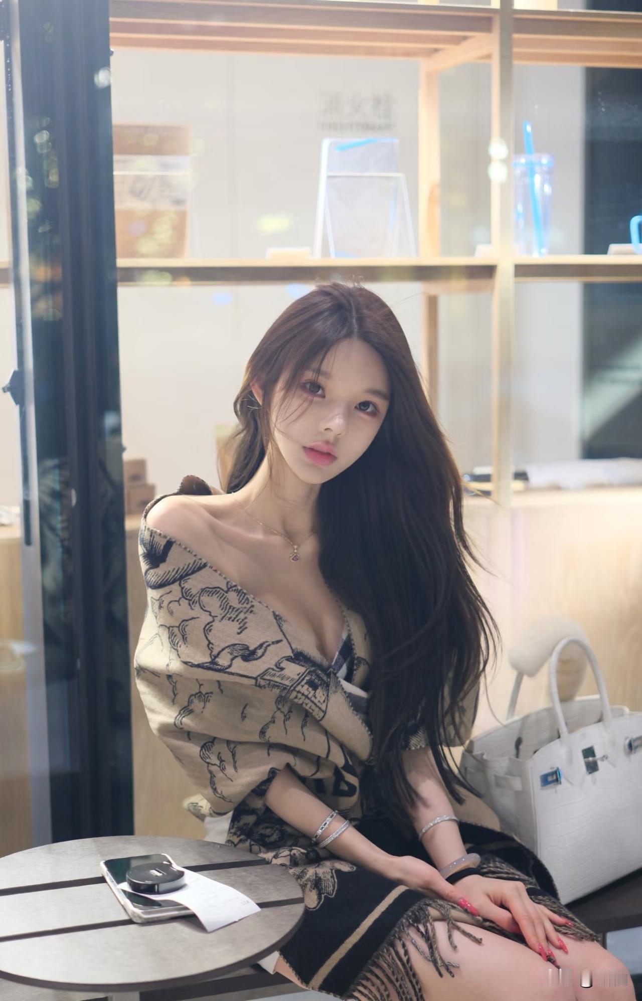 少女风写真照清新脱俗的美，少女风拉满。