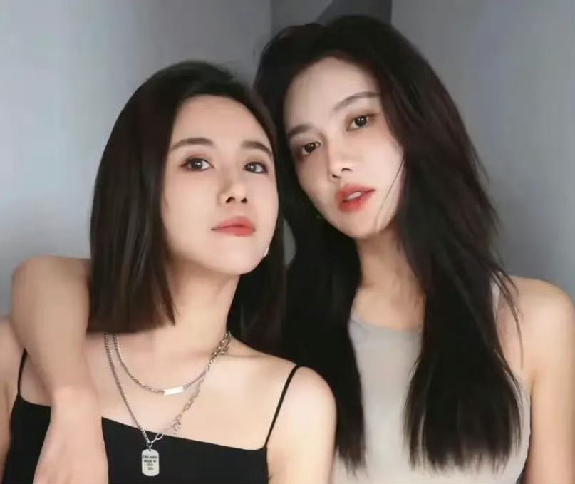 美娜姐姐回应绯闻了？乒超联赛第一阶段落幕，卫冕冠军山东魏桥凭借王楚钦、梁靖崑等国