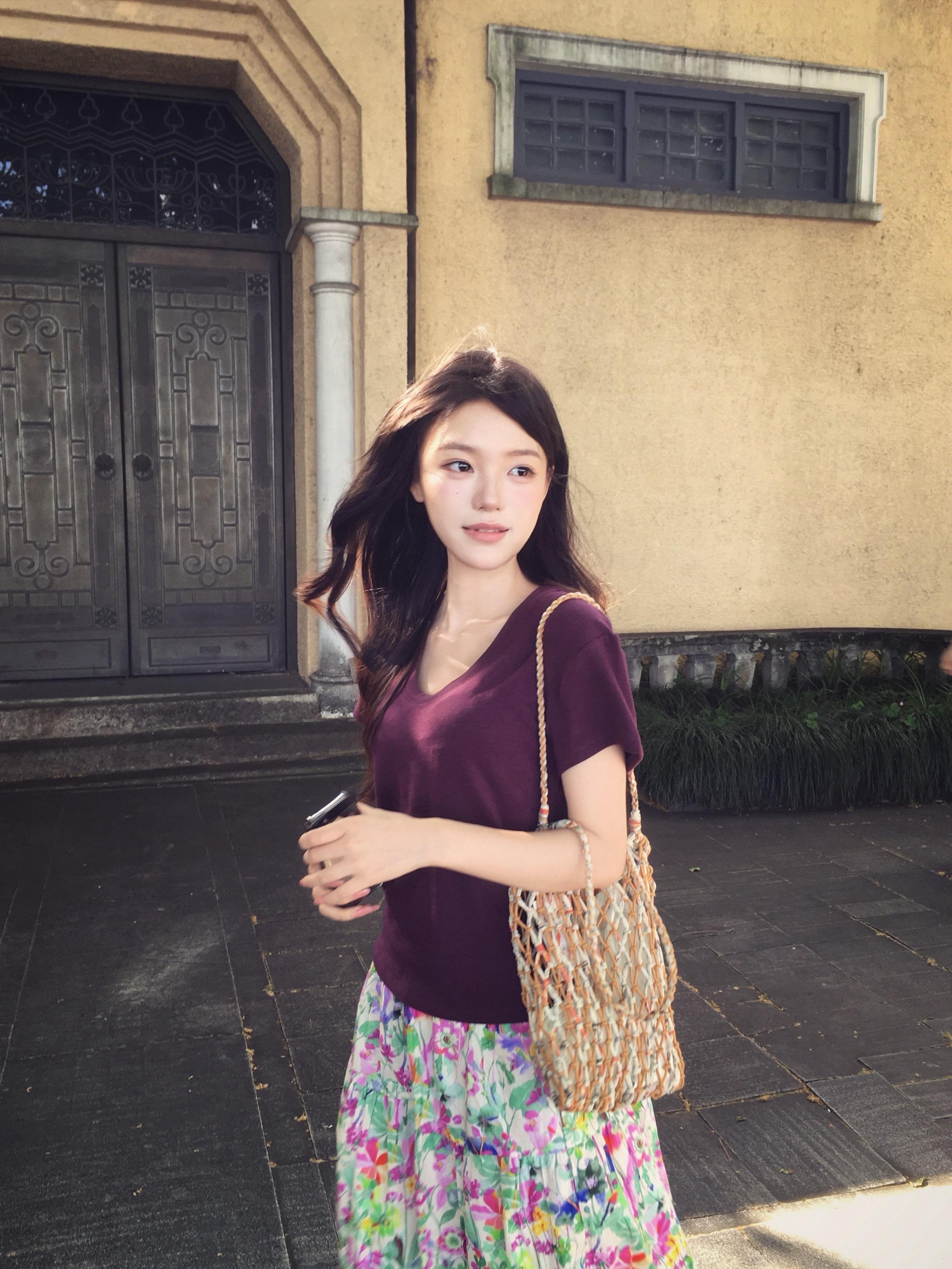 如果真的有上天视角  我好想知道我在你心里到底是怎样的存在  仅此而已
