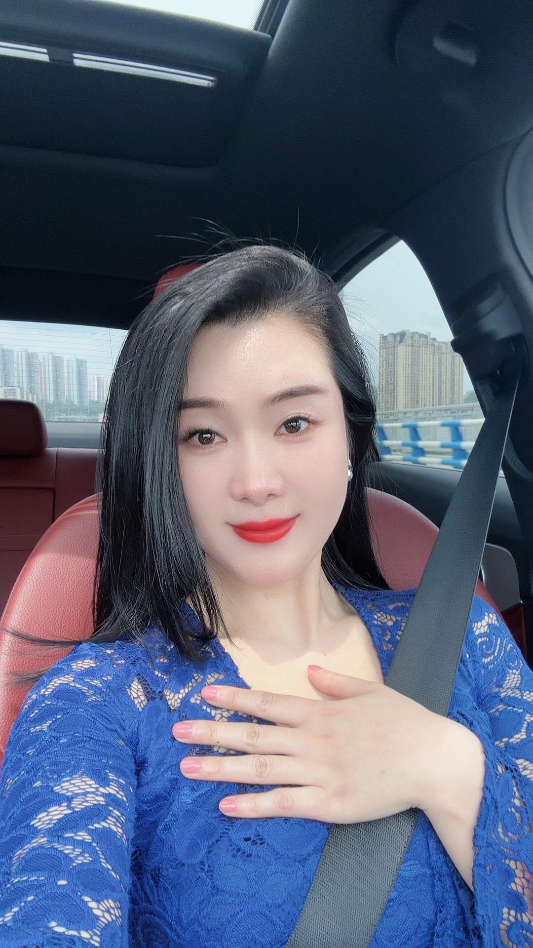 人会因为成长～而丢了很多东西～同样也会因为丢了很多东西而成长～