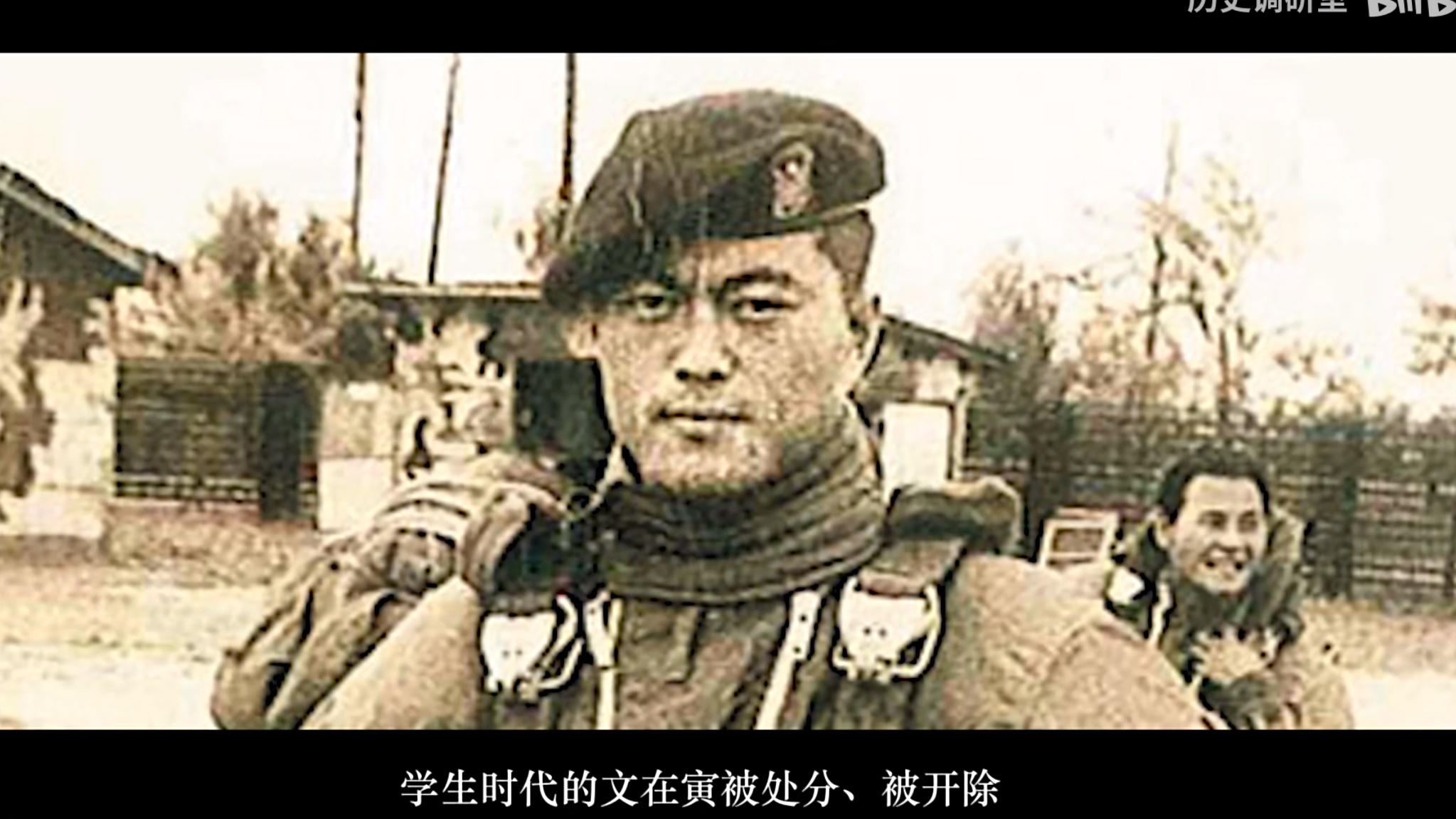 文在寅服兵役的时候，咋长得有点像古天乐啊喂 
