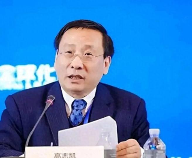 39 万亿美债压顶，日耗 30 亿利息！高志凯深圳放话：倒计时开启，18 个月内