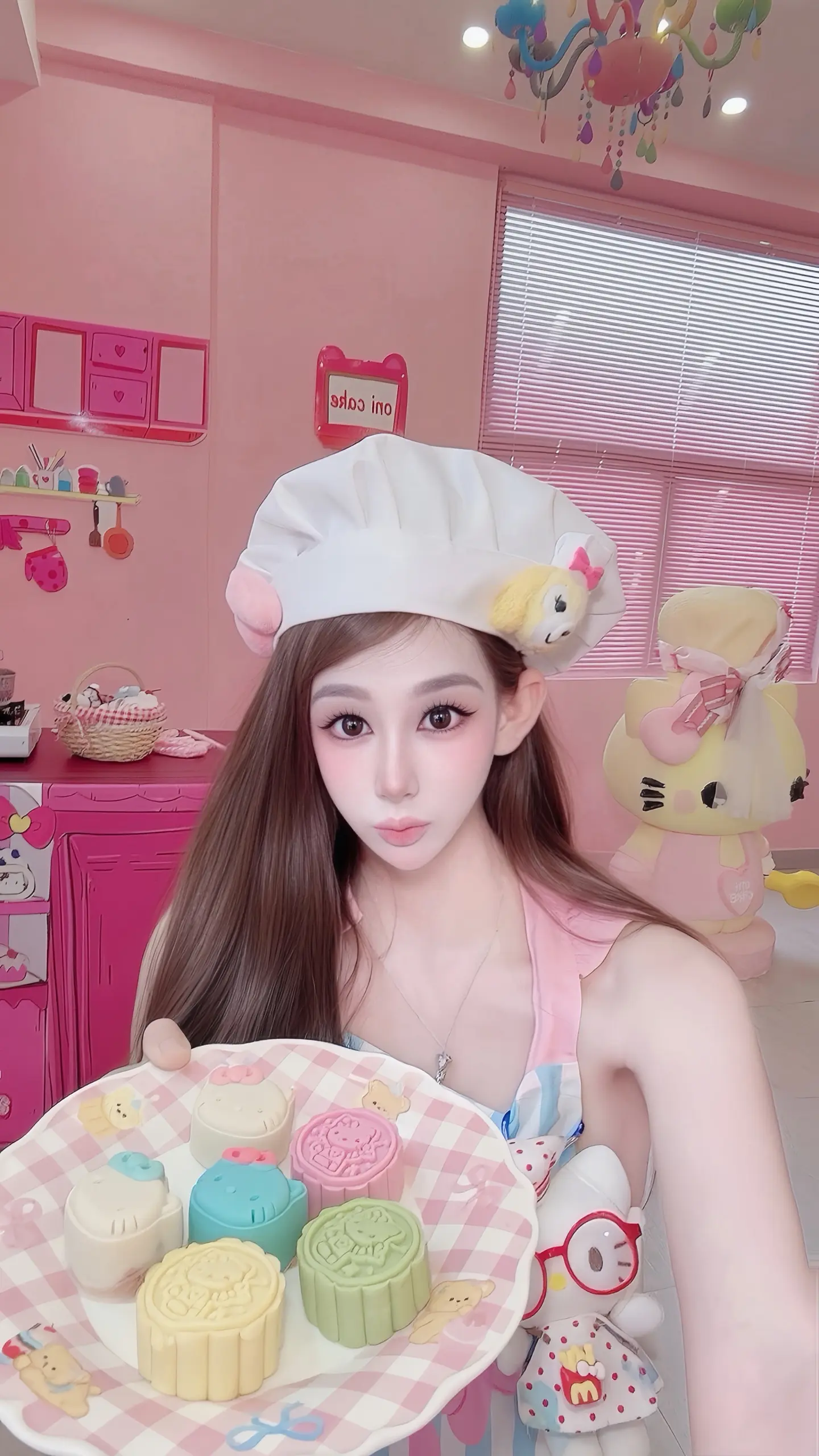 一代人有一代人的可爱月饼🥮 啦噜！怎么会有这么可爱的月饼，我拿到手真...