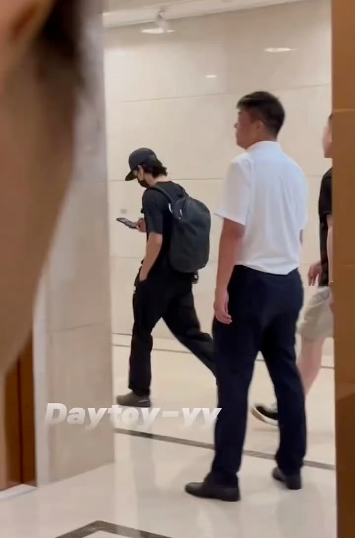 “我喜欢他向我报备” 