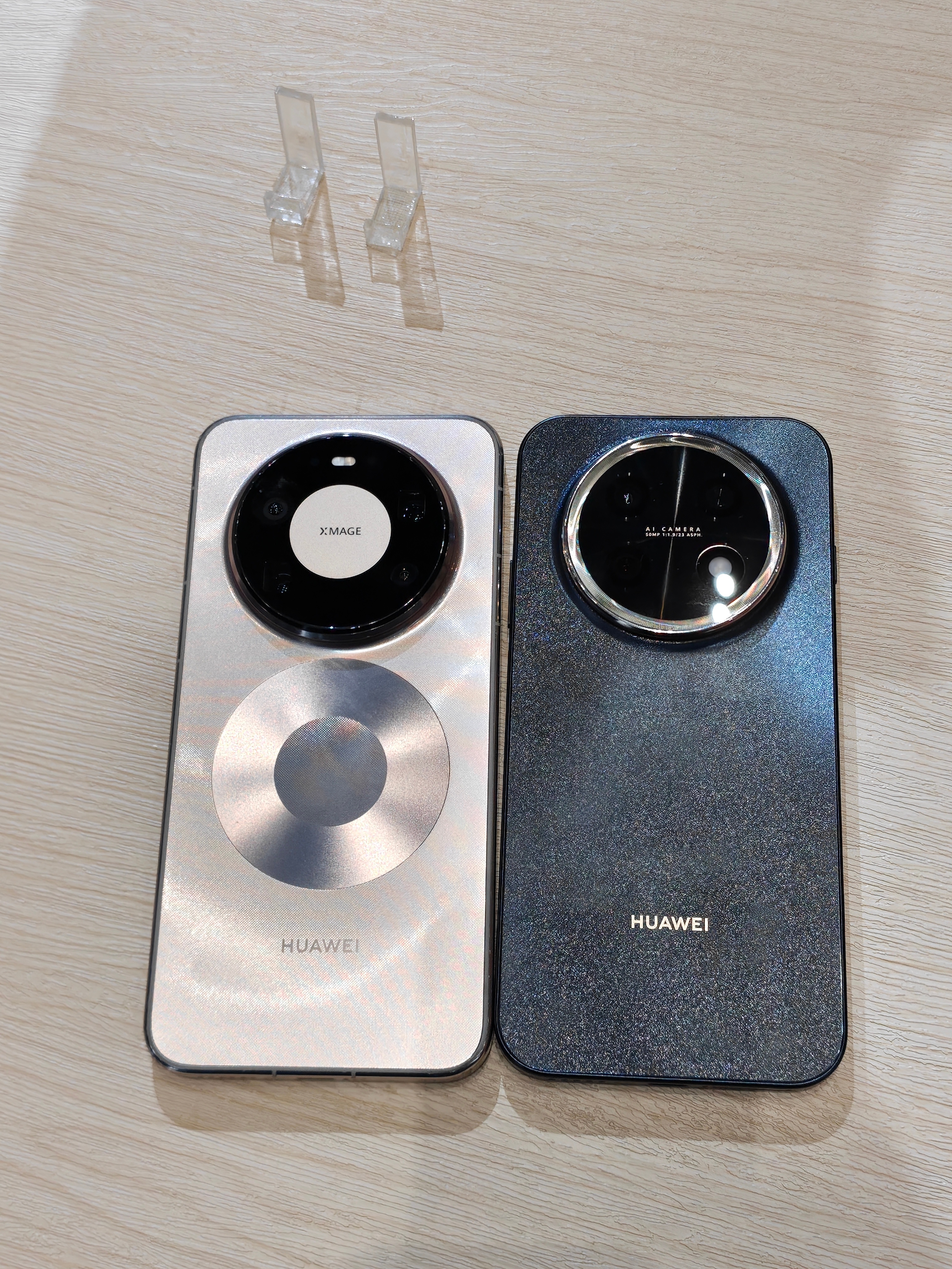 华为mate80 Pro Max和华为畅享90 Pro max，一个8000多，