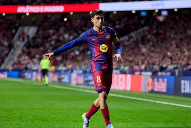 4月10日讯 《每日体育报》报道，德容和佩德里可以出战西班牙人。在备战对阵西班牙