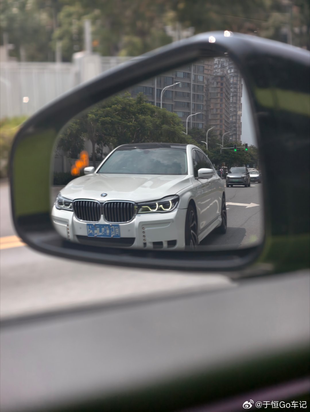 这台7系的套件 好丑啊 