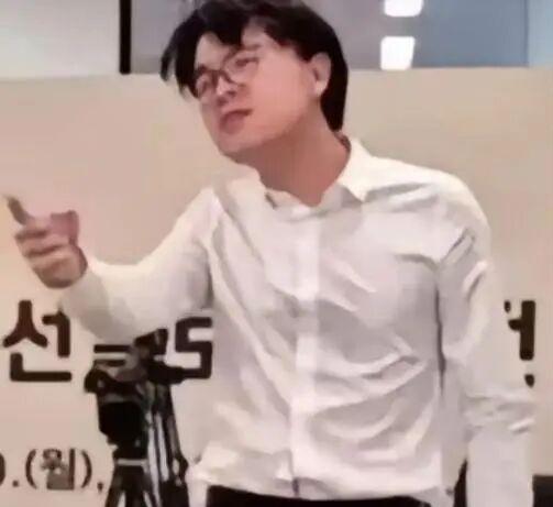 柯洁两拒外卡为哪般？
   梦百合杯围棋比赛预赛已经结束，梦百合杯的赞助商老板倪