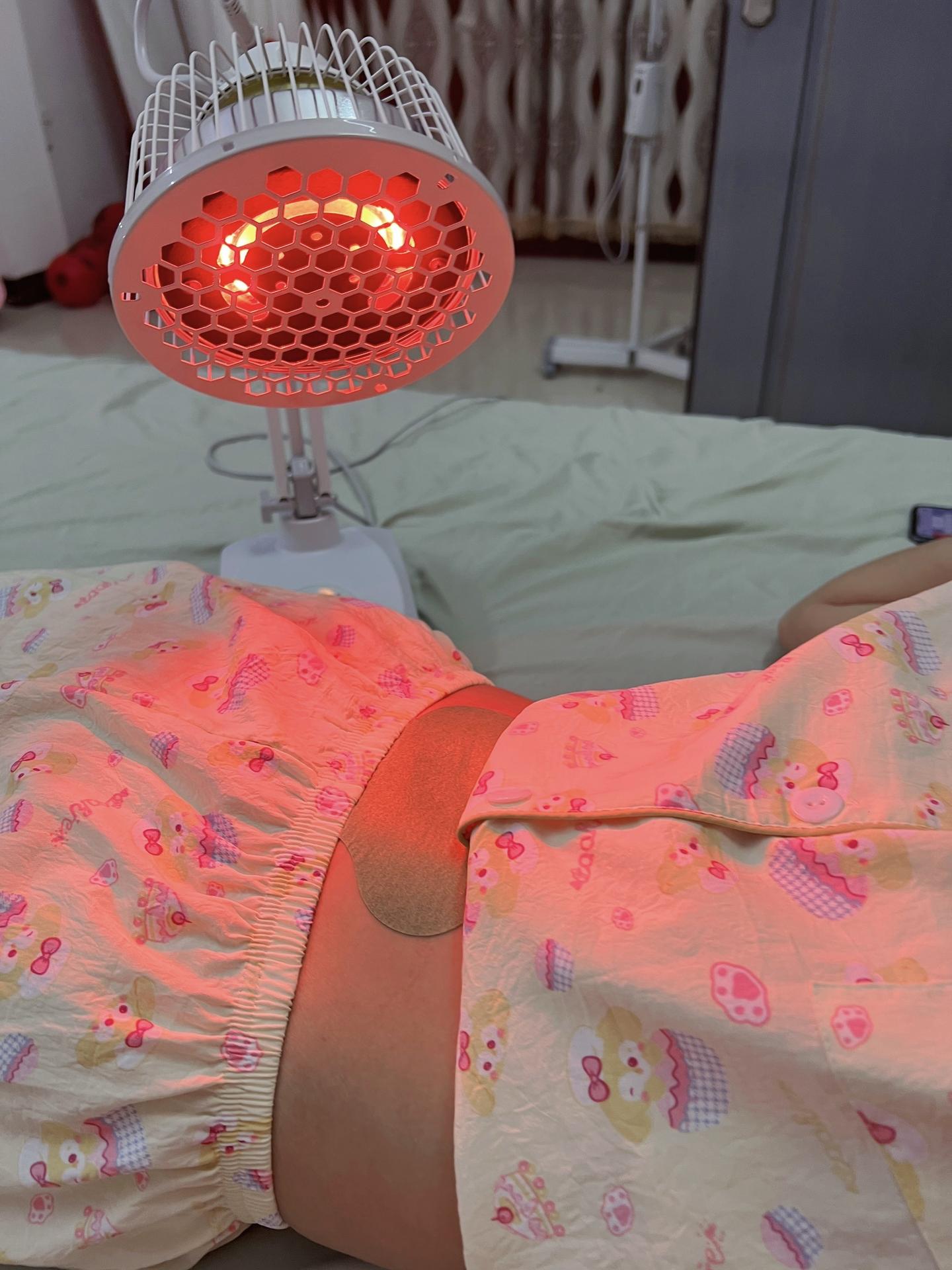回复  听我的！宫寒痛经的，湿气重的，要备孕的都去烤红外线理疗灯，烤一...