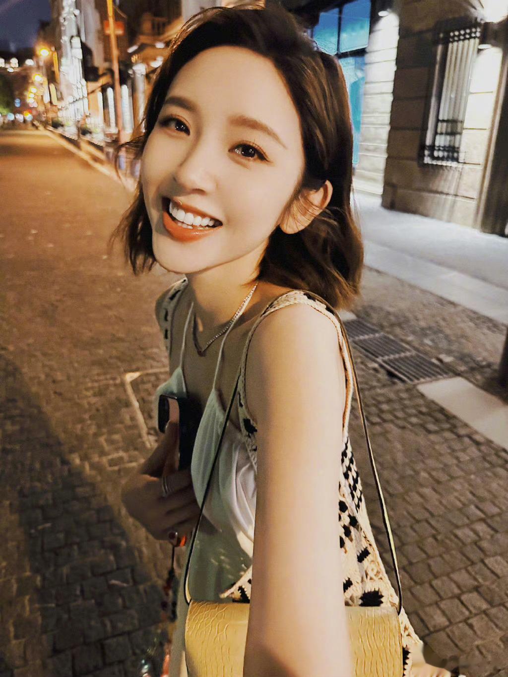 唐艺昕美图合集 嫂子这身材是真的👌🏻 