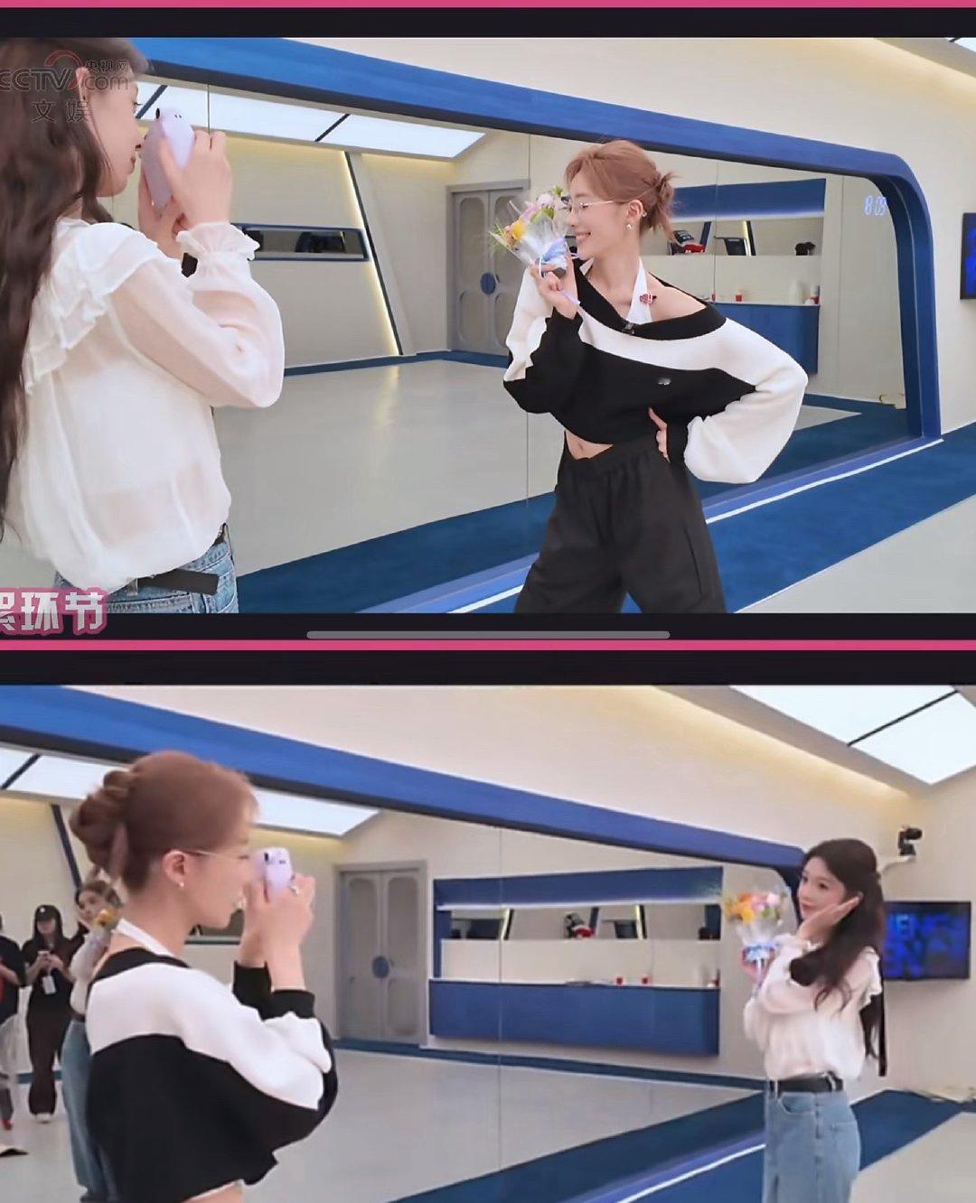 张月陈瑶互拍张月陈瑶居然互相拍了对方的拍立得，还有合照！！！我不管我们瑶台月下就