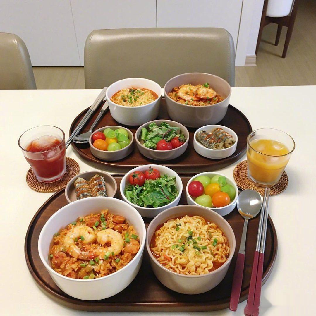 两个人的晚餐 忙碌的日子也要有仪式感。 #镜头里的欢乐瞬间# ​​​