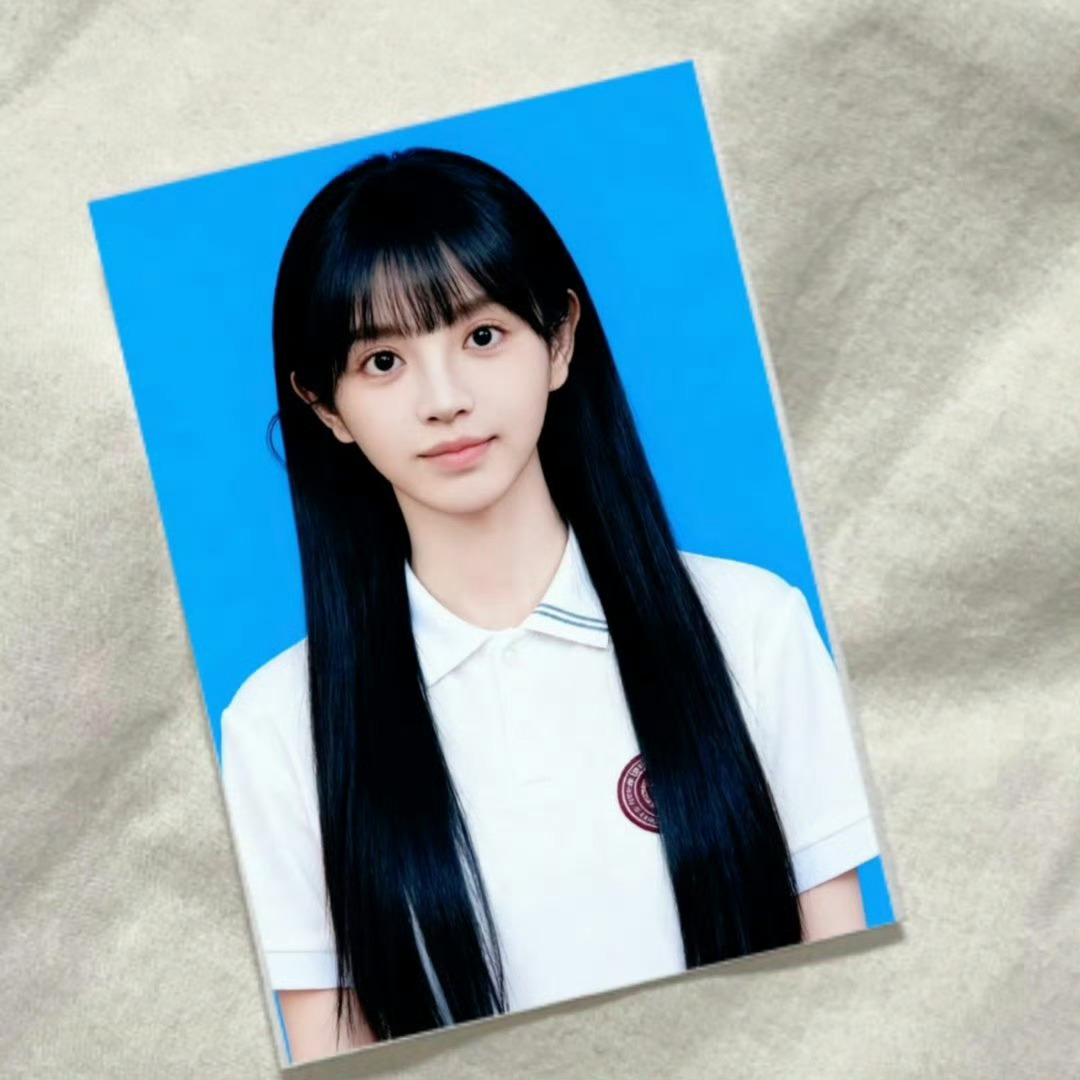知夏学姐🥺私藏你的照片是我不对 所以可以请你看电影赔罪吗 