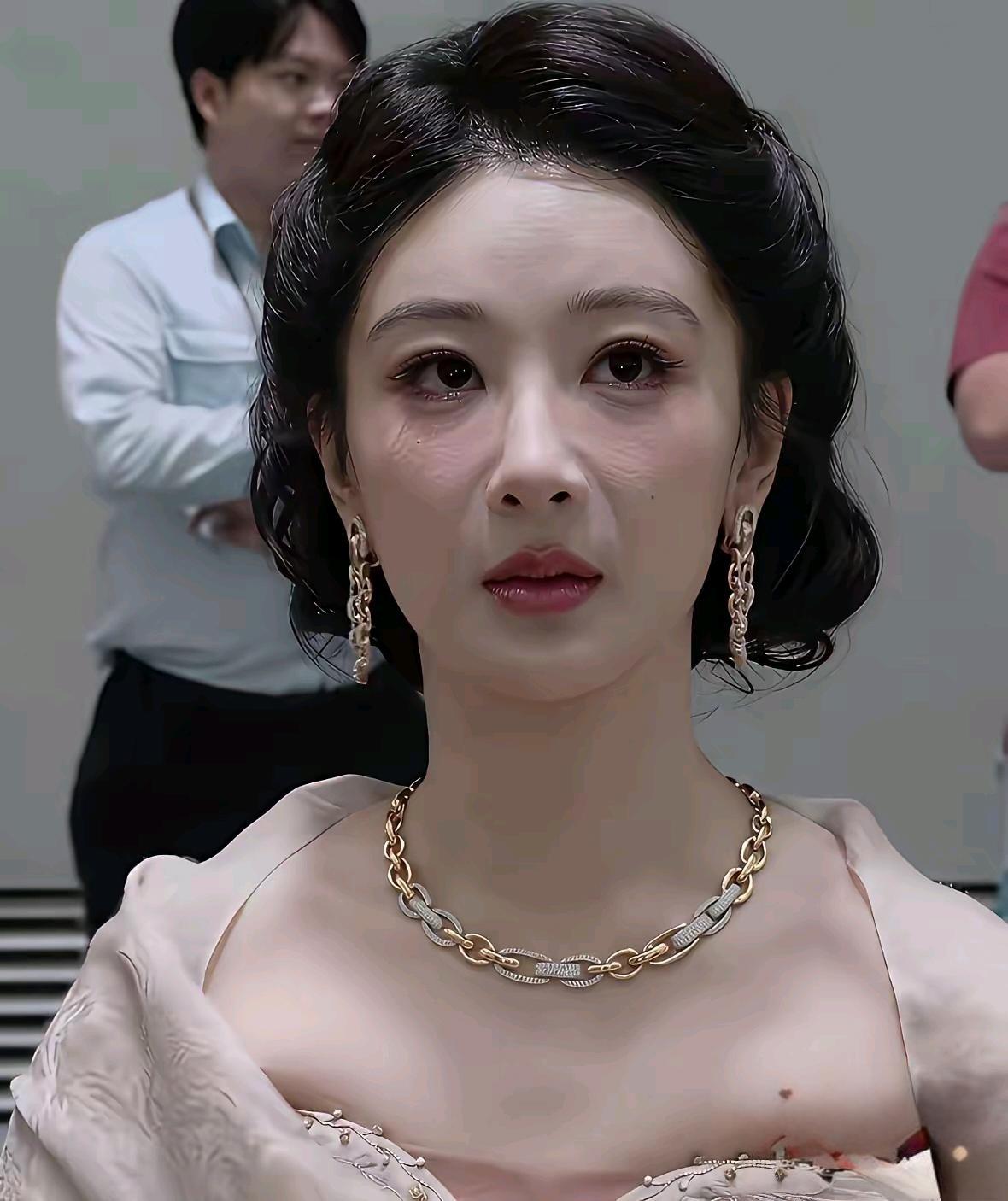 时光从不偏袒任何人，回看杨紫，心中五味杂陈

不知道多少80后、90后的青春里，