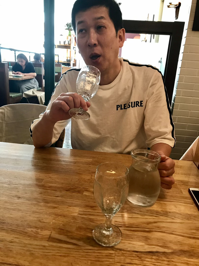 【搬运】2018年07月02日午餐差点大中午就被带去居酒屋🏮我说：你最爱居酒屋