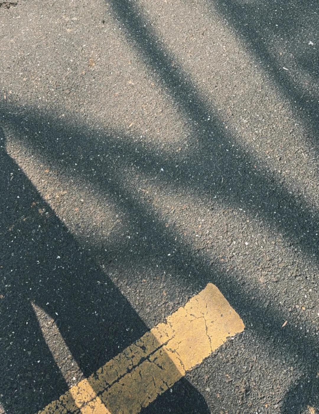 南京终于拥有了阳光
南京
终于出太阳了但是……牛马不停歇🐮🐴
加大加浓💪