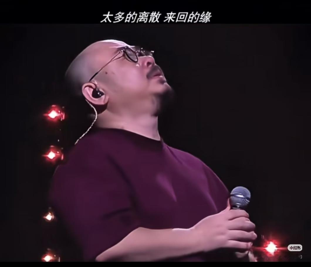 刀郎《珠儿》，越听越上头，仿佛灵魂出窍。
 
听过刀郎《珠儿》的人，大多会被这一